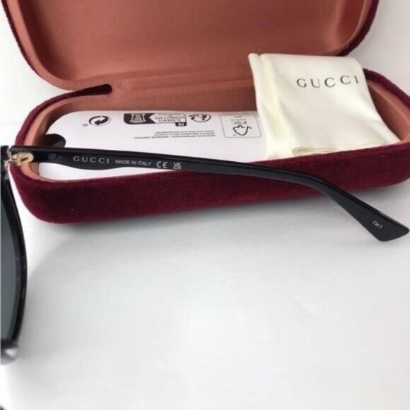 Authentic GUCCI WOMENS ROUND/OVAL SHINY BLACK FASHION DESIGNER EYEWEAR - Picture 9 of 13